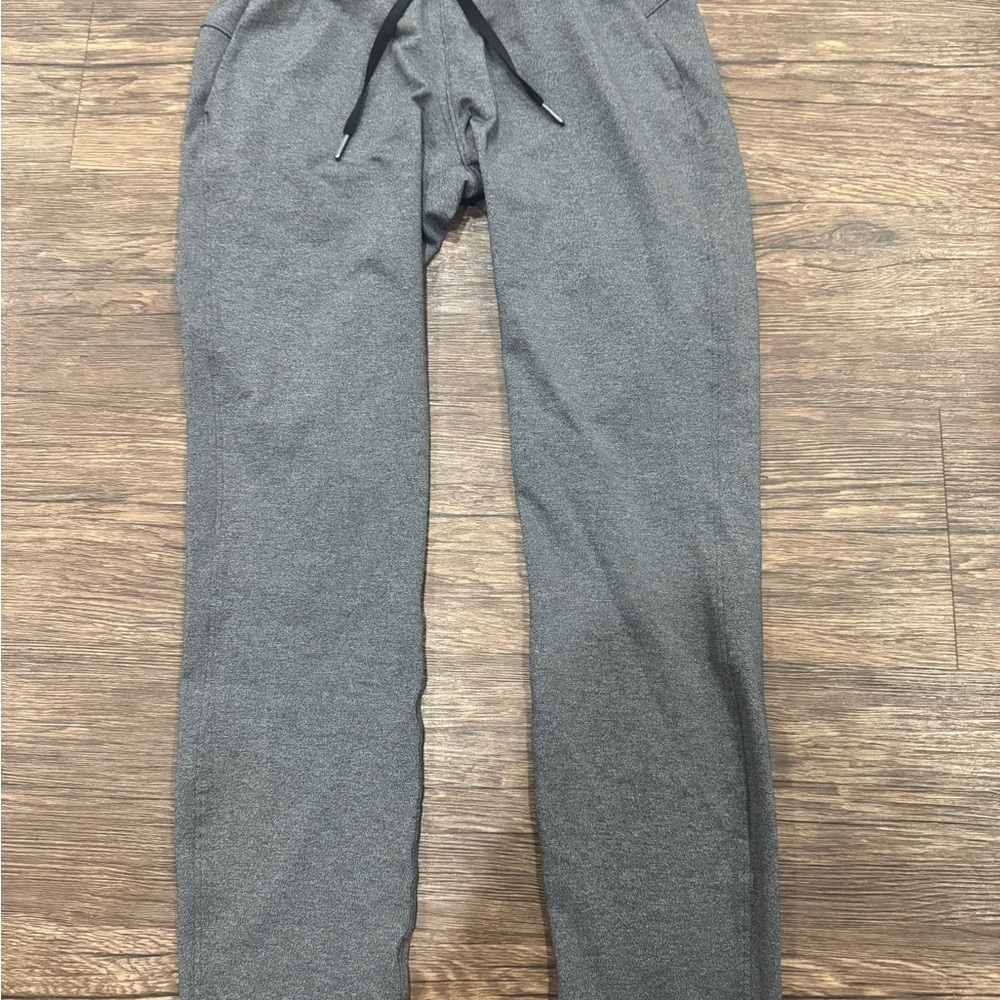 Lululemon Gray straight leg pant